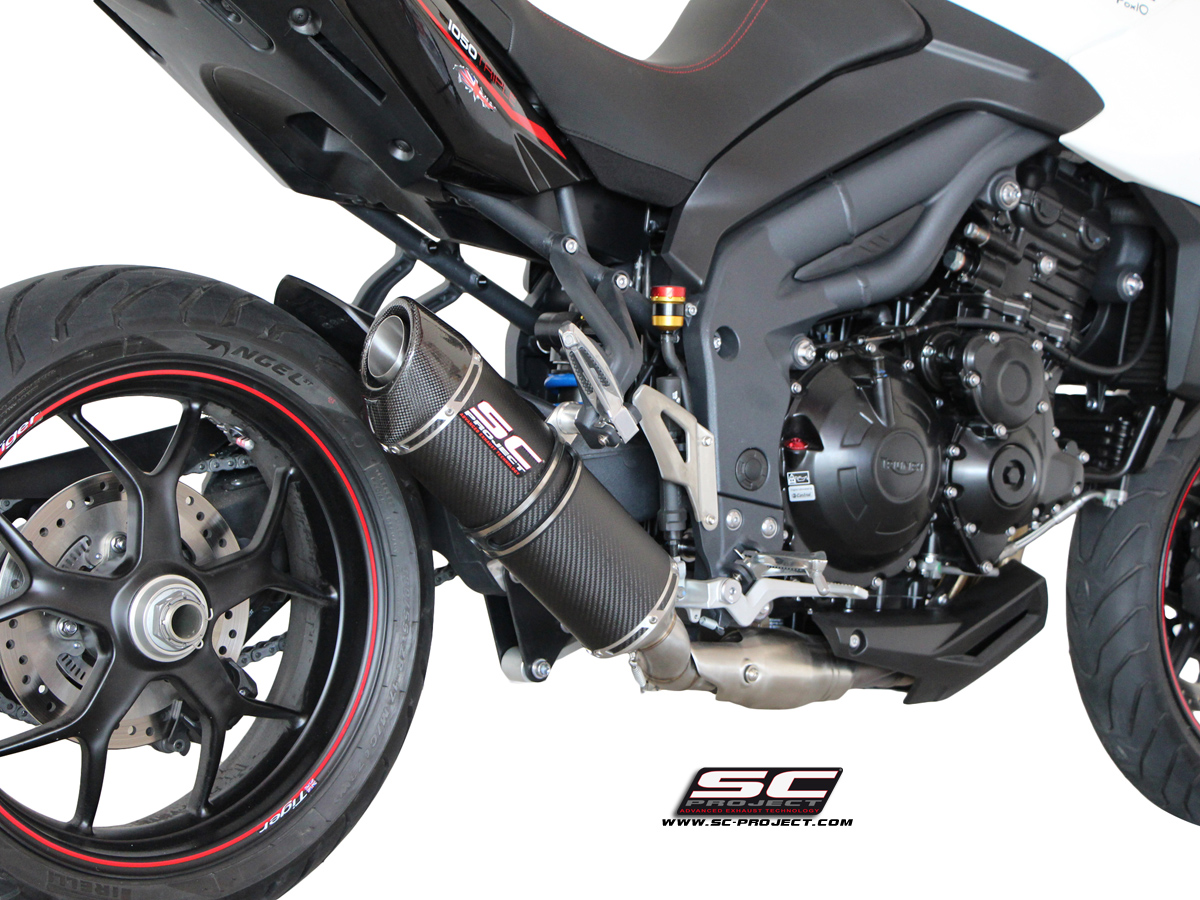 Triumph tiger 1050 exhaust top